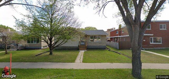 215 Rita Street（加拿大曼尼托巴省溫尼伯市）房屋照片