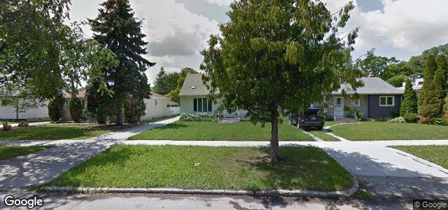 262 Strathmillan Road（加拿大曼尼托巴省溫尼伯市）房屋照片