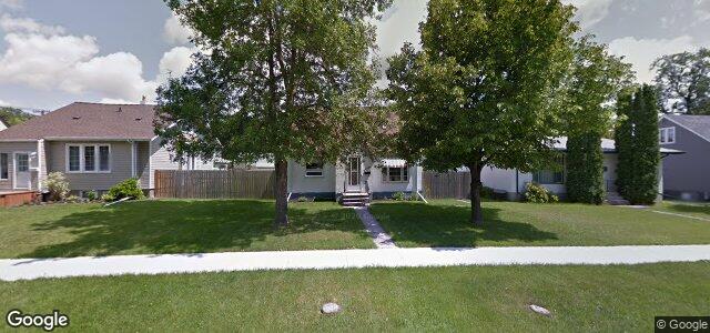 275 Strathmillan Road（加拿大曼尼托巴省溫尼伯市）房屋照片