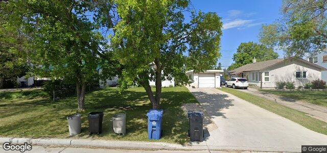 296 Strathmillan Road（加拿大曼尼托巴省溫尼伯市）房屋照片