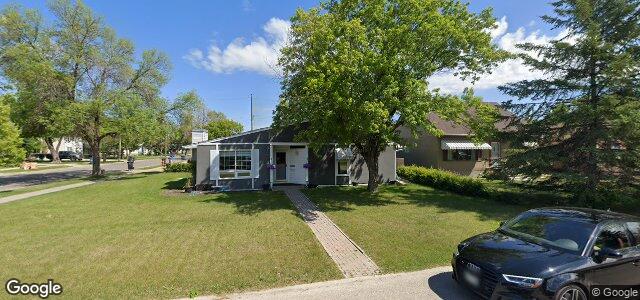 Photo of 351 Whytewold Road in Winnipeg, Manitoba