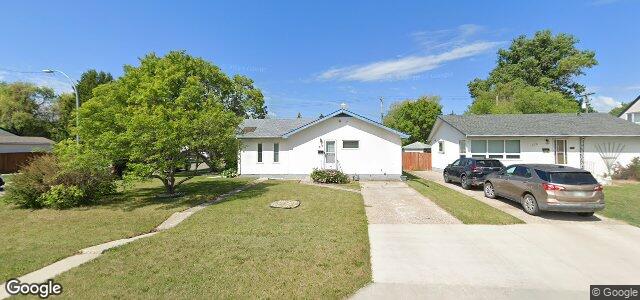 372 Strathmillan Road（加拿大曼尼托巴省溫尼伯市）房屋照片