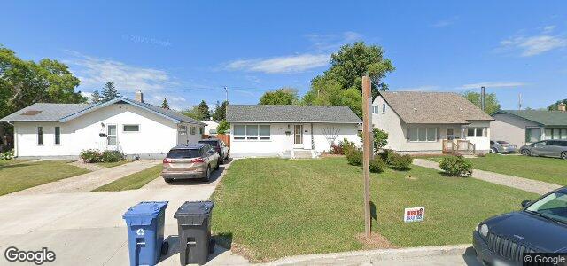 376 Strathmillan Road（加拿大曼尼托巴省溫尼伯市）房屋照片