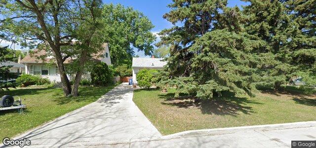 402 Strathmillan Road（加拿大曼尼托巴省溫尼伯市）房屋照片