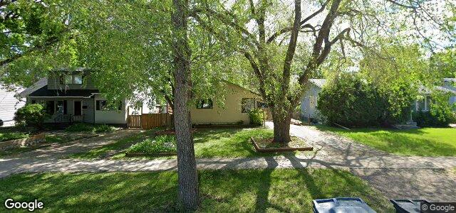 421 Strathmillan Road（加拿大曼尼托巴省溫尼伯市）房屋照片