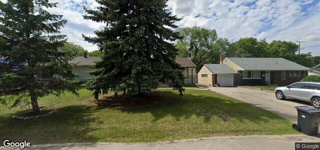 438 Strathmillan Road（加拿大曼尼托巴省溫尼伯市）房屋照片