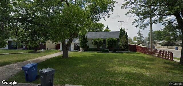 450 Strathmillan Road（加拿大曼尼托巴省溫尼伯市）房屋照片