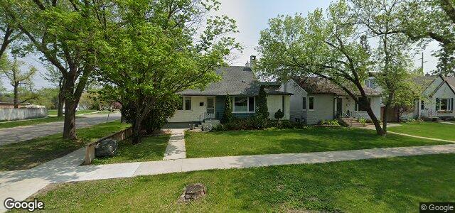 Larawan ng 220 Renfrew Street sa Winnipeg, Manitoba