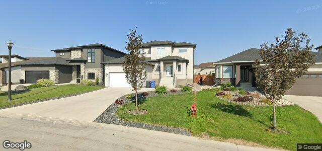 Photo of 11 Northern Lights Drive in Winnipeg, Manitoba