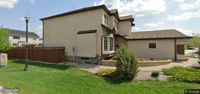 Photo of 2 Greyhawk Cove in Winnipeg, Manitoba