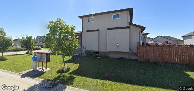 2 Wild Rose Court（加拿大曼尼托巴省溫尼伯市）房屋照片