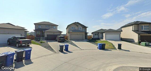 Photo of 43 Finchfield Court in Winnipeg, Manitoba