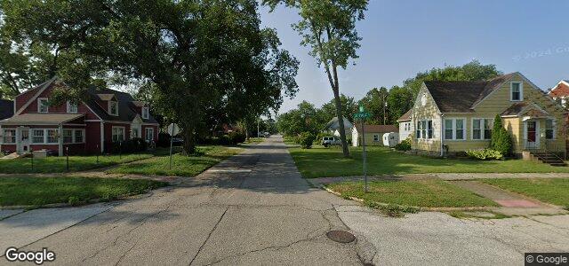 796 Oak Street（加拿大曼尼托巴省溫尼伯市）房屋照片