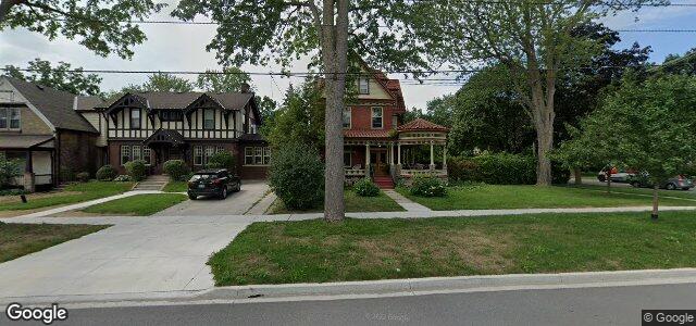 807 Waterloo Street（加拿大曼尼托巴省溫尼伯市）房屋照片