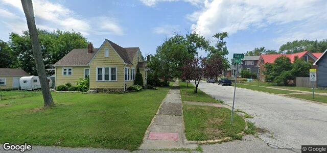 811 Oak Street（加拿大曼尼托巴省溫尼伯市）房屋照片