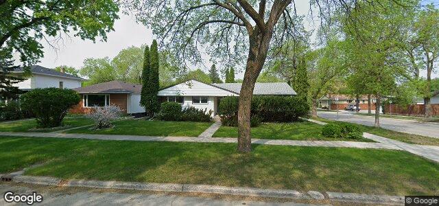 823 Queenston Bay（加拿大曼尼托巴省溫尼伯市）房屋照片