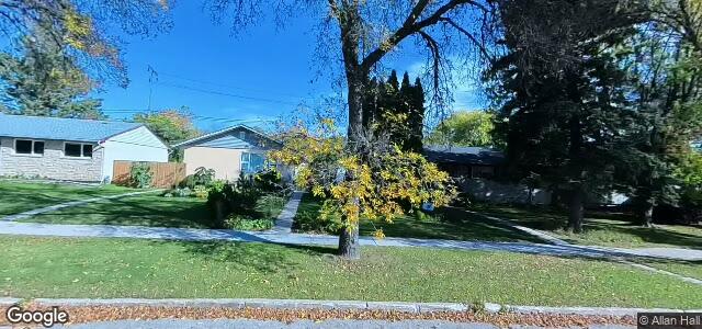 Photo of 832 Lindsay Street in Winnipeg, Manitoba