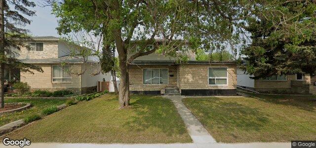 Larawan ng 839 Waverley Street sa Winnipeg, Manitoba