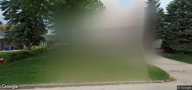 27 Portsmouth Boulevard（加拿大曼尼托巴省溫尼伯市）房屋照片