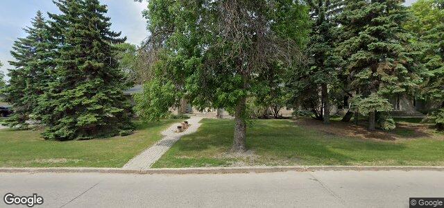 Photo of 46 Portsmouth Boulevard in Winnipeg, Manitoba