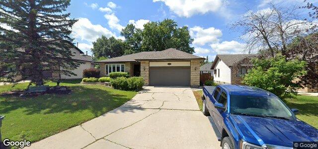 35 Shelmerdine Drive（加拿大曼尼托巴省溫尼伯市）房屋照片