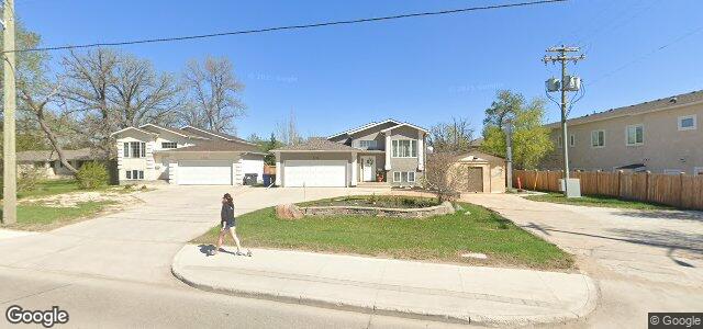 5721 Roblin Boulevard（加拿大曼尼托巴省溫尼伯市）房屋照片