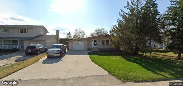 Photo of 159 Edgemont Drive in Winnipeg, Manitoba