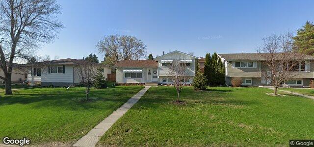 Larawan ng 194 Edgemont Drive sa Winnipeg, Manitoba