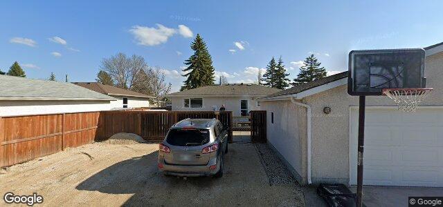 202 Edgemont Drive（加拿大曼尼托巴省溫尼伯市）房屋照片