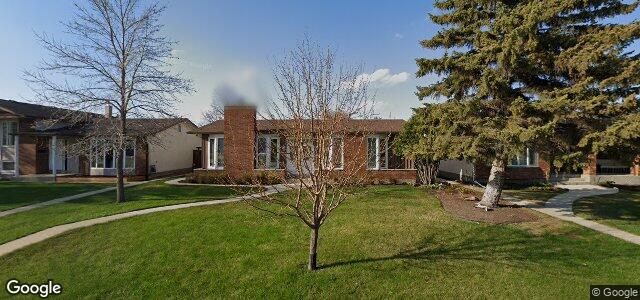 39 Queensway Crescent（加拿大曼尼托巴省溫尼伯市）房屋照片