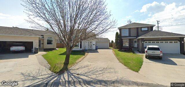 39 St Hilaire Place（加拿大曼尼托巴省溫尼伯市）房屋照片