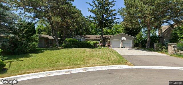 4 Courtwood Place（加拿大曼尼托巴省溫尼伯市）房屋照片