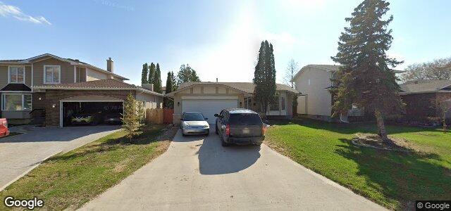 Larawan ng 50 Dayton Drive sa Winnipeg, Manitoba