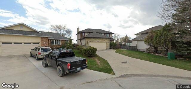 Photo of 10 Rainbow Cove in Winnipeg, Manitoba