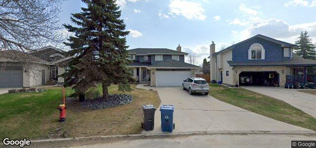 24 Morning Glory Crescent（加拿大曼尼托巴省溫尼伯市）房屋照片