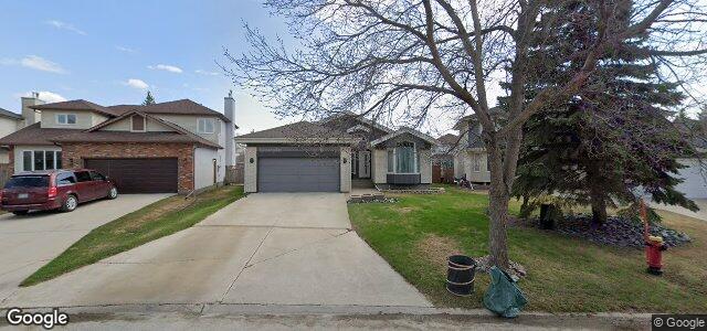 28 Morning Glory Crescent（加拿大曼尼托巴省溫尼伯市）房屋照片