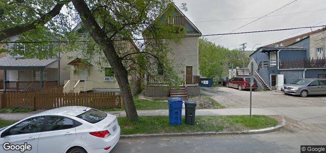 Larawan ng 456 Langside Street sa Winnipeg, Manitoba