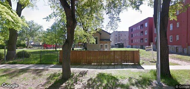 493 Furby Street（加拿大曼尼托巴省溫尼伯市）房屋照片