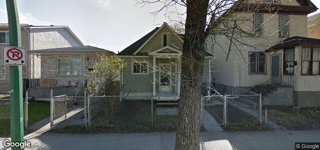 Larawan ng 631 Langside Street sa Winnipeg, Manitoba