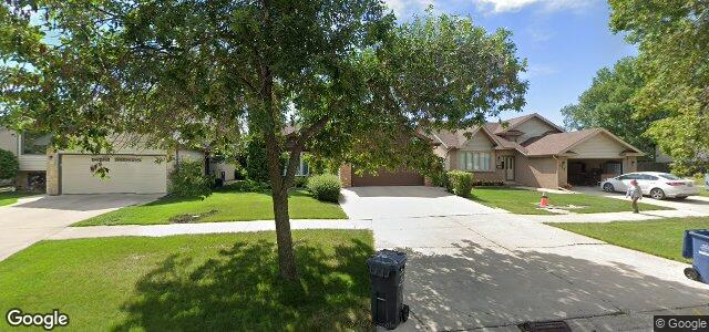 123 Alberhill Crescent（加拿大曼尼托巴省溫尼伯市）房屋照片