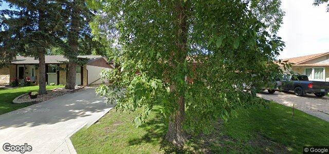 135 Southwell Road（加拿大曼尼托巴省溫尼伯市）房屋照片