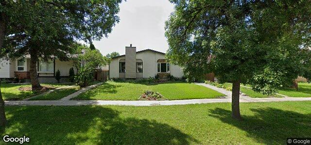 Photo of 210 Sun Valley Drive in Winnipeg, Manitoba