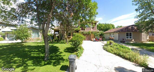 223 Rushmore Road（加拿大曼尼托巴省溫尼伯市）房屋照片