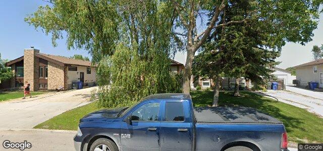 92 Jim Smith Drive（加拿大曼尼托巴省溫尼伯市）房屋照片