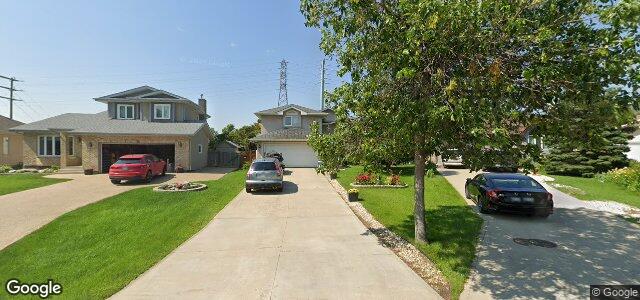 Photo of 82 Mahonee Drive in Winnipeg, Manitoba