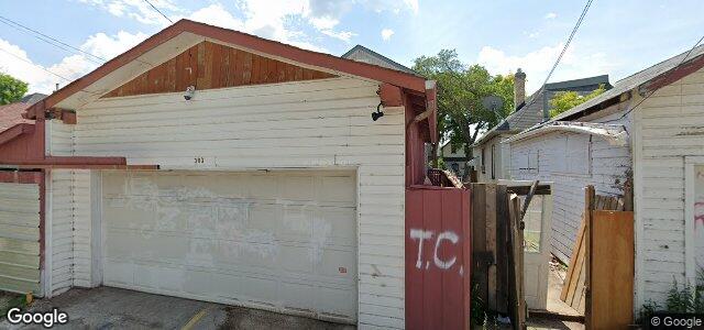 303 Boyd Avenue（加拿大曼尼托巴省溫尼伯市）房屋照片