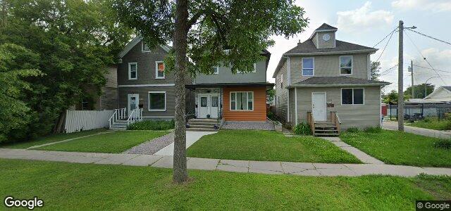 Photo of 332 Bannerman Avenue in Winnipeg, Manitoba