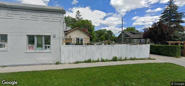 351 Church Avenue（加拿大曼尼托巴省溫尼伯市）房屋照片