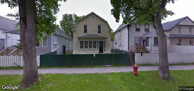 376 Boyd Avenue（加拿大曼尼托巴省溫尼伯市）房屋照片