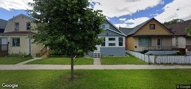 Photo of 396 Cathedral Avenue in Winnipeg, Manitoba